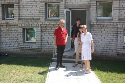 Tom, Hanni, Vika and Olga Ivanovna