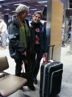 vika-at-airport